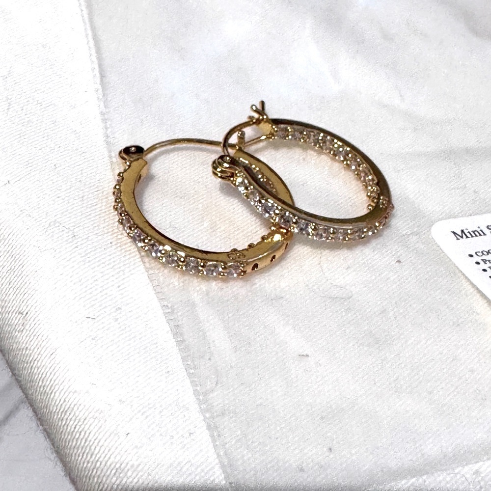 ✨💛 Crystal Haze Mini Serena Hoop Earrings | 18K Gold-Plated Designer Sparkle 💛